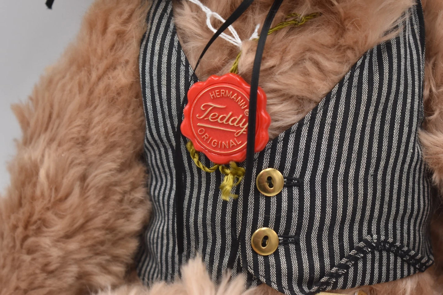 Hermann Teddy Bear Limited Edition 443/3000 Mohair Waistcoat Fully Jointed 40cm