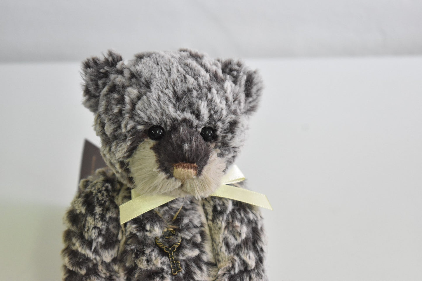 Charlie Bears Briz – Retired & Tagged – Isabelle Lee Designed