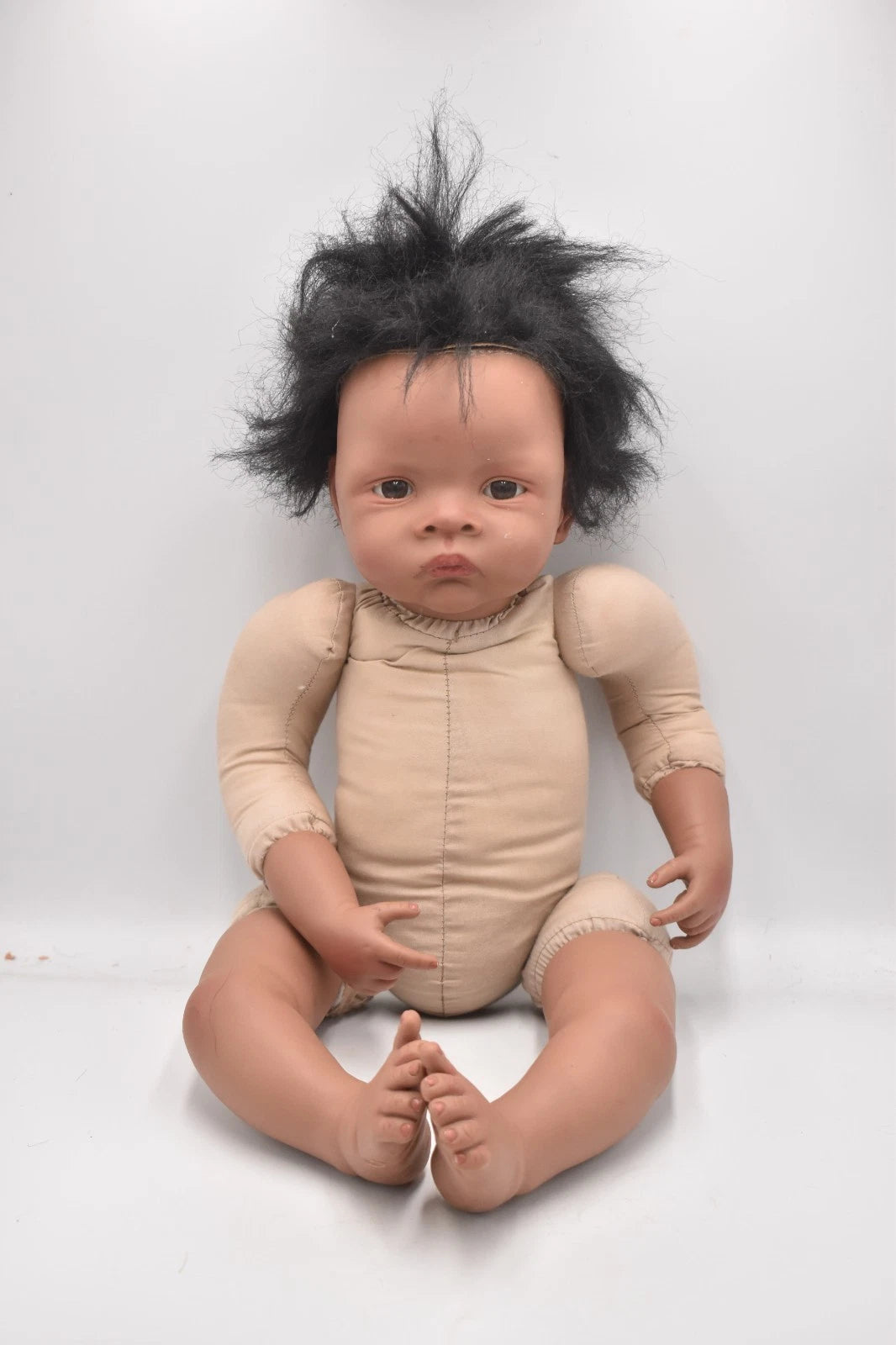 Ashton-Drake Waltraud Hanl Baby Girl Doll Reborn Style Vinyl Collectible 48cm