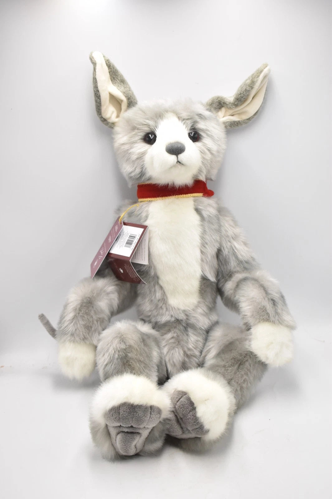 Charlie Bears Milo Queen's Beasts Series Limited Edition Retired Tagged