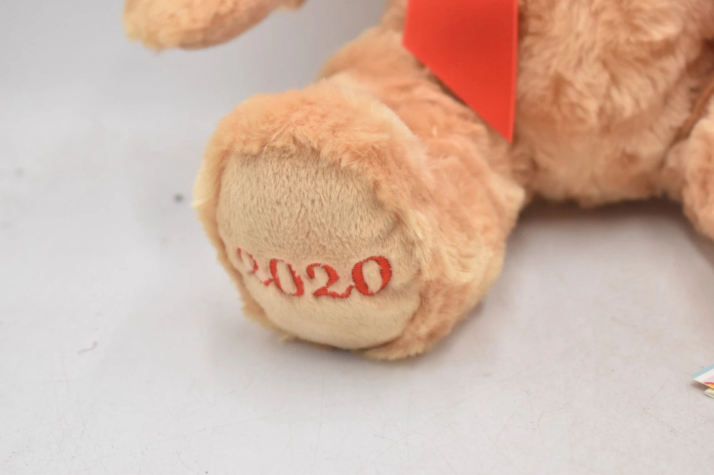 Steiff Cosy Golden Brown Teddy Year Bear 2020 113475 Red Ribbon Tagged