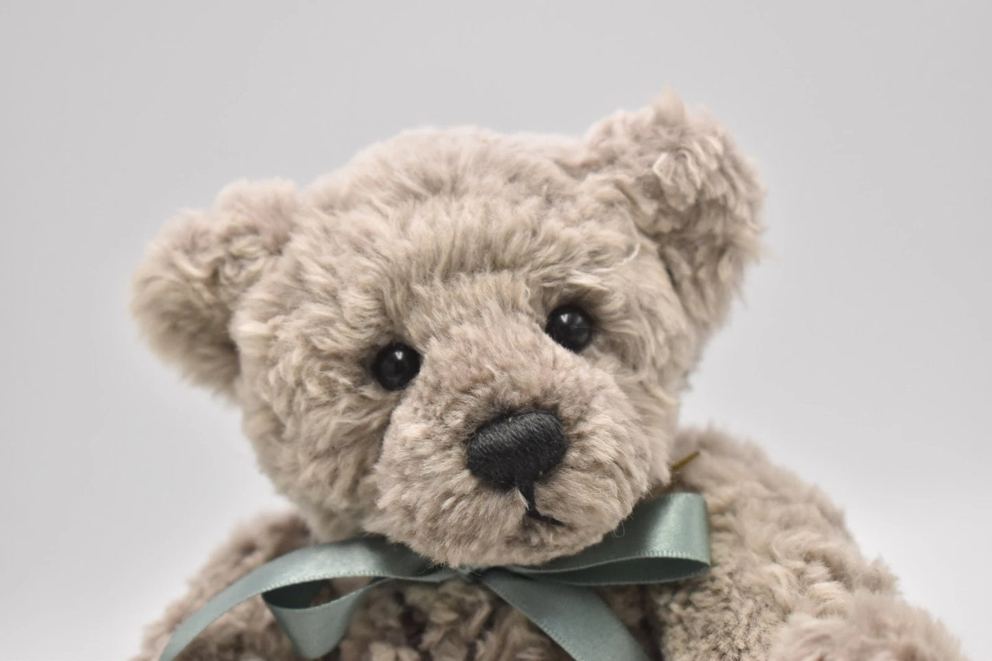 Charlie Bears Wayne Teddy Bear Retired Tagged Isabelle Lee Designed