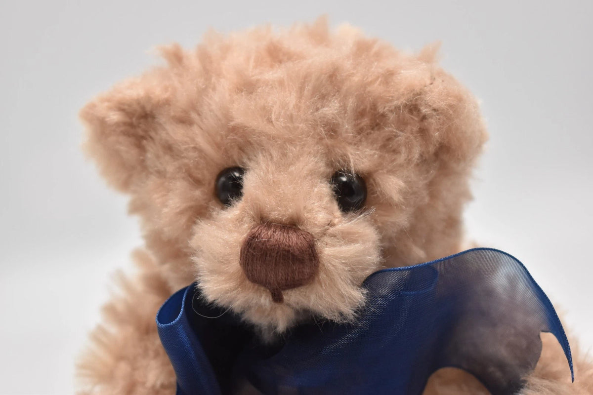 Charlie Bears Jimminy Teddy Bear Retired Tagged Fully Jointed 18cm Collectable