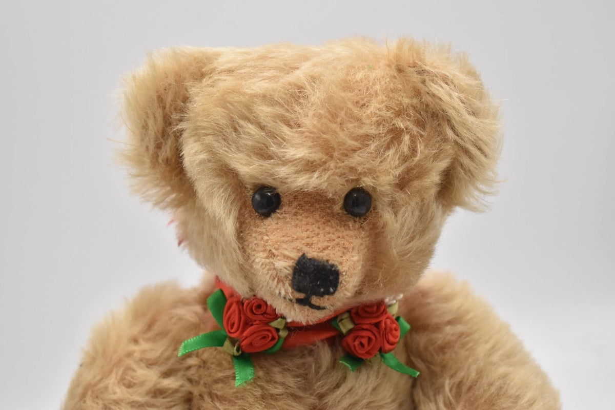 Deans Rag Book Co Bernard Artist Teddy Bear by Naomi Laight – Limited Edition