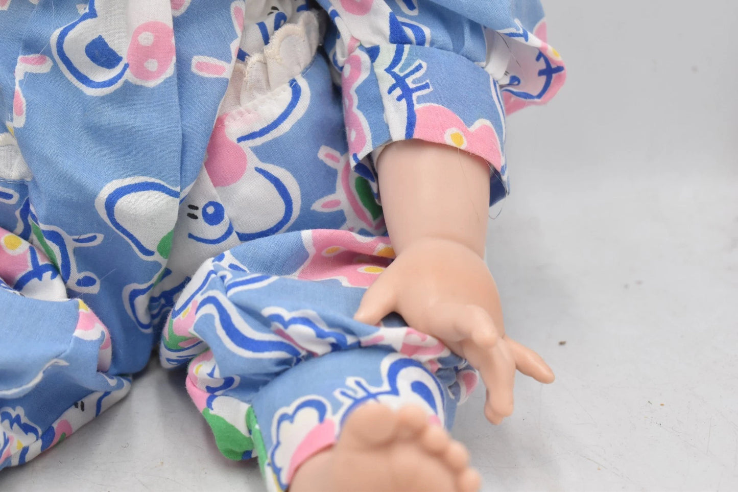 Vintage Haunted Creepy Horror Doll Pink Red Eyes Life Like Halloween Figure 44cm