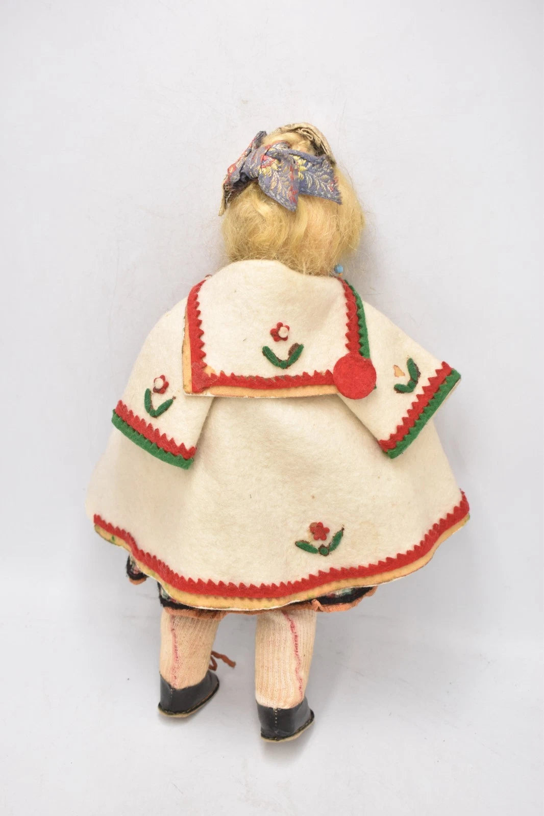 Vintage 1930s Felt Doll in Native Outfit – 36cm