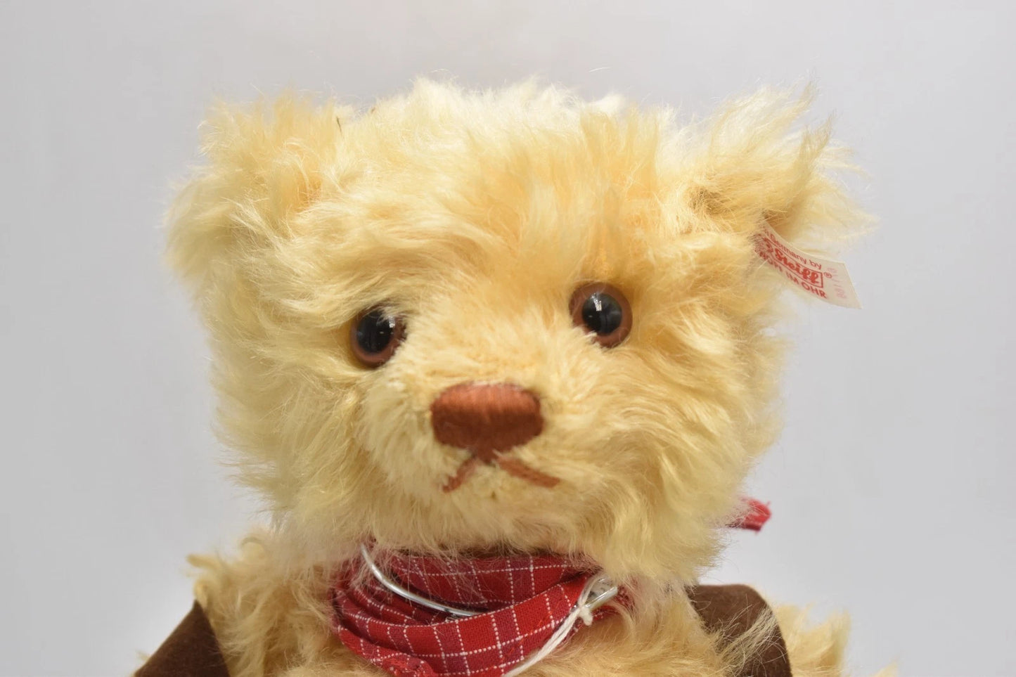 Steiff Teddy Bear in Lederhosen 671166 Mohair Limited Edition