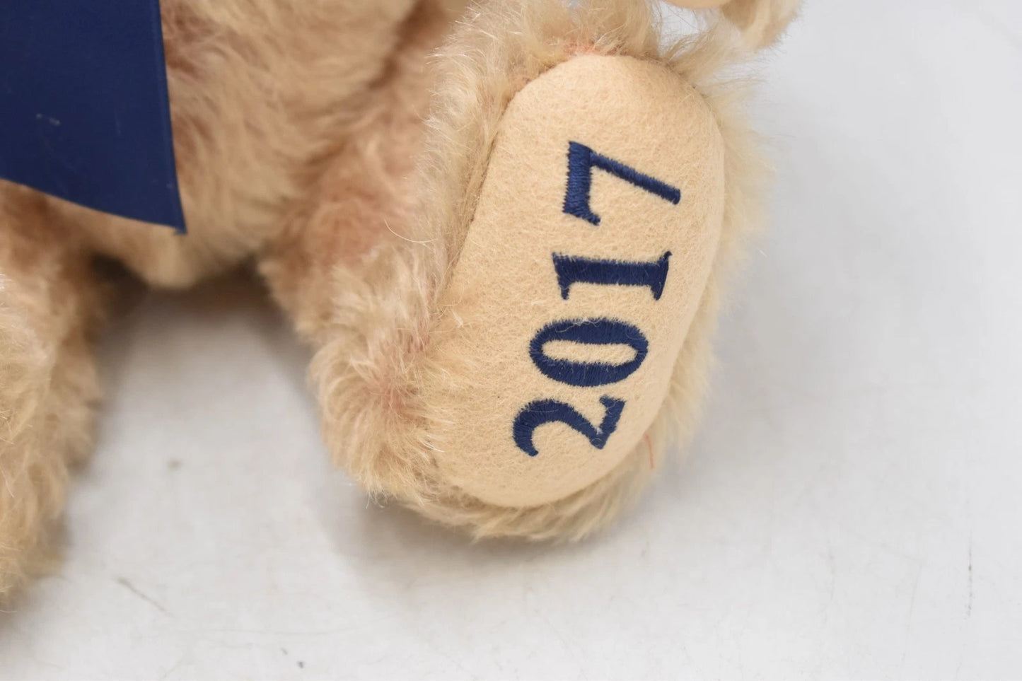 Steiff House of Windsor Centenary Teddy Bear 664861 Limited Edition 105/1971