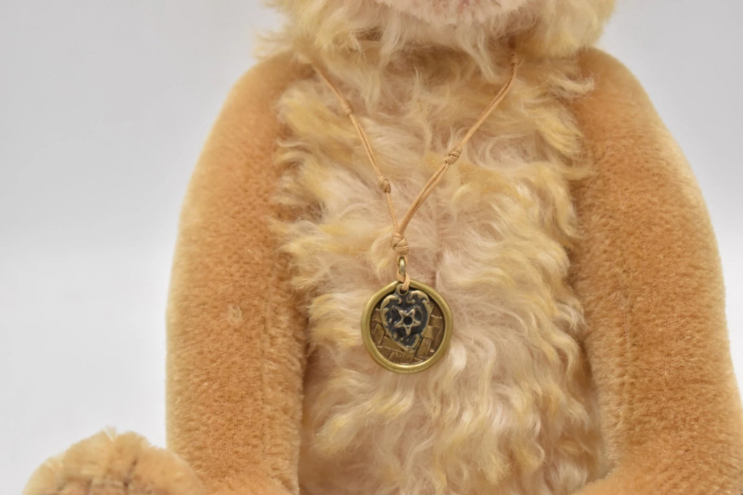 Charlie Bears Chuddy Teddy Bear Isabelle Collection Limited Edition Retired Tags