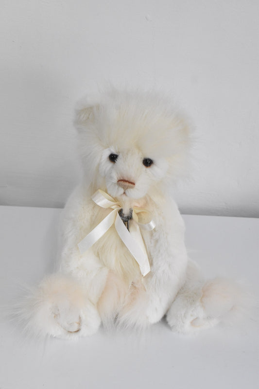 Charlie Bears Year Bear 2021 Hug 13 – Isabelle Lee Design – Retired – Tagged