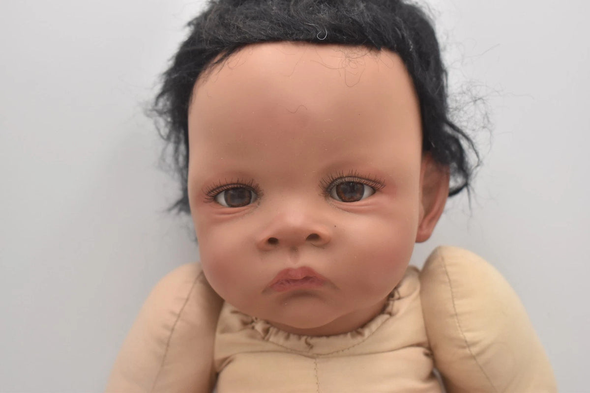Ashton-Drake Waltraud Hanl Baby Girl Doll Reborn Style Vinyl Collectible 50cm