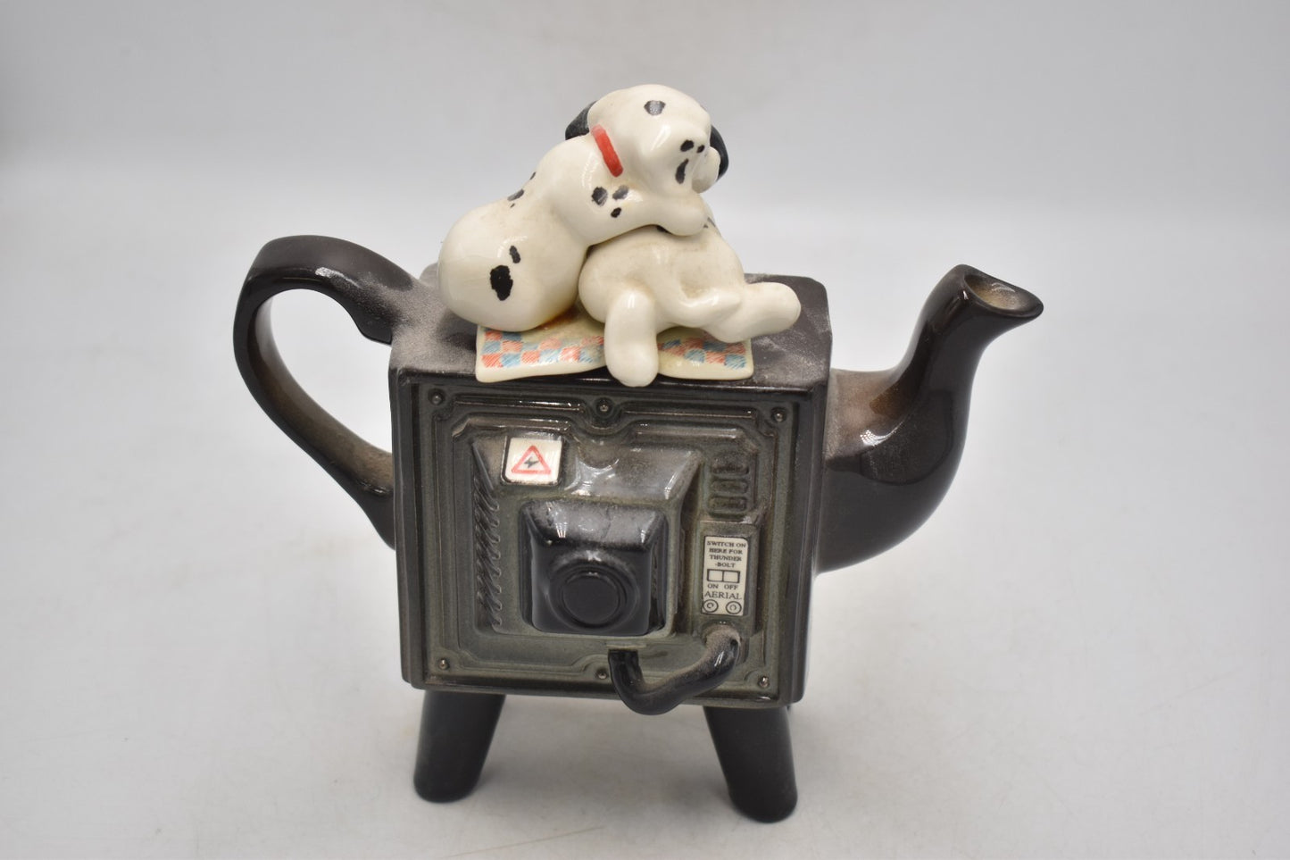 Vintage 1996 Disney 101 Dalmatians Paul Cardew Teapot Limited Edition