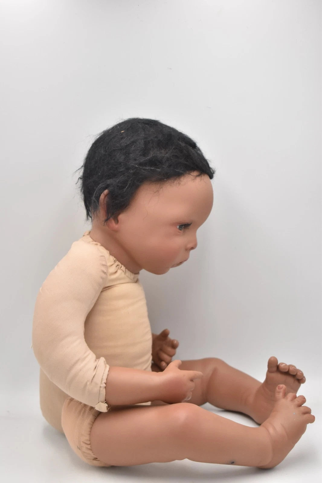 Ashton-Drake Waltraud Hanl Baby Girl Doll Reborn Style Vinyl Collectible 50cm