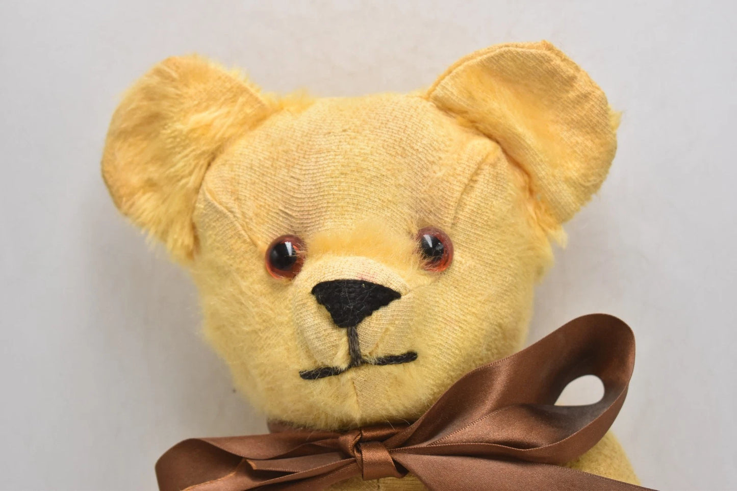 Vintage 1930s English Golden Mohair Teddy Bear Glass Eyes Jointed 40cm Antique