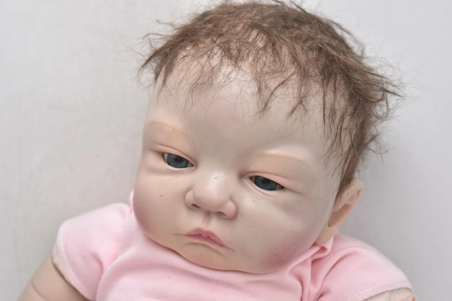 Ashton-Drake Reborn Baby Doll Olivia by Olivia Stone – 50cm, Vinyl Limbs, Cloth