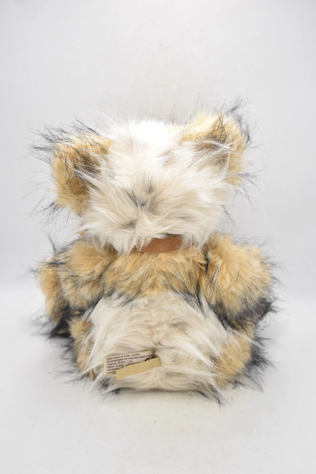 Charlie Bears Year Bear 2017 Hug 9 – Retired – Isabelle Lee Design – Tagged