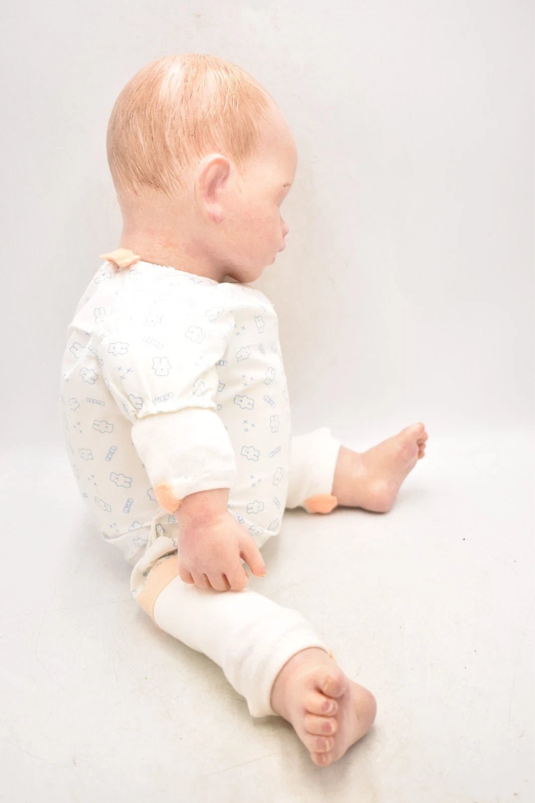 Reborn Baby Girl Doll 60cm Lifelike Realistic Vinyl Limbs Cloth Body Artist Made