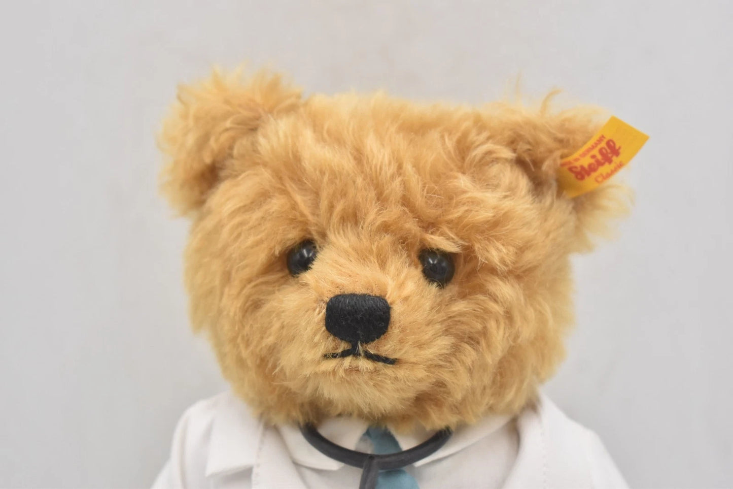 Steiff The Good Doctor Teddy Bear 690723 Mohair Tagged