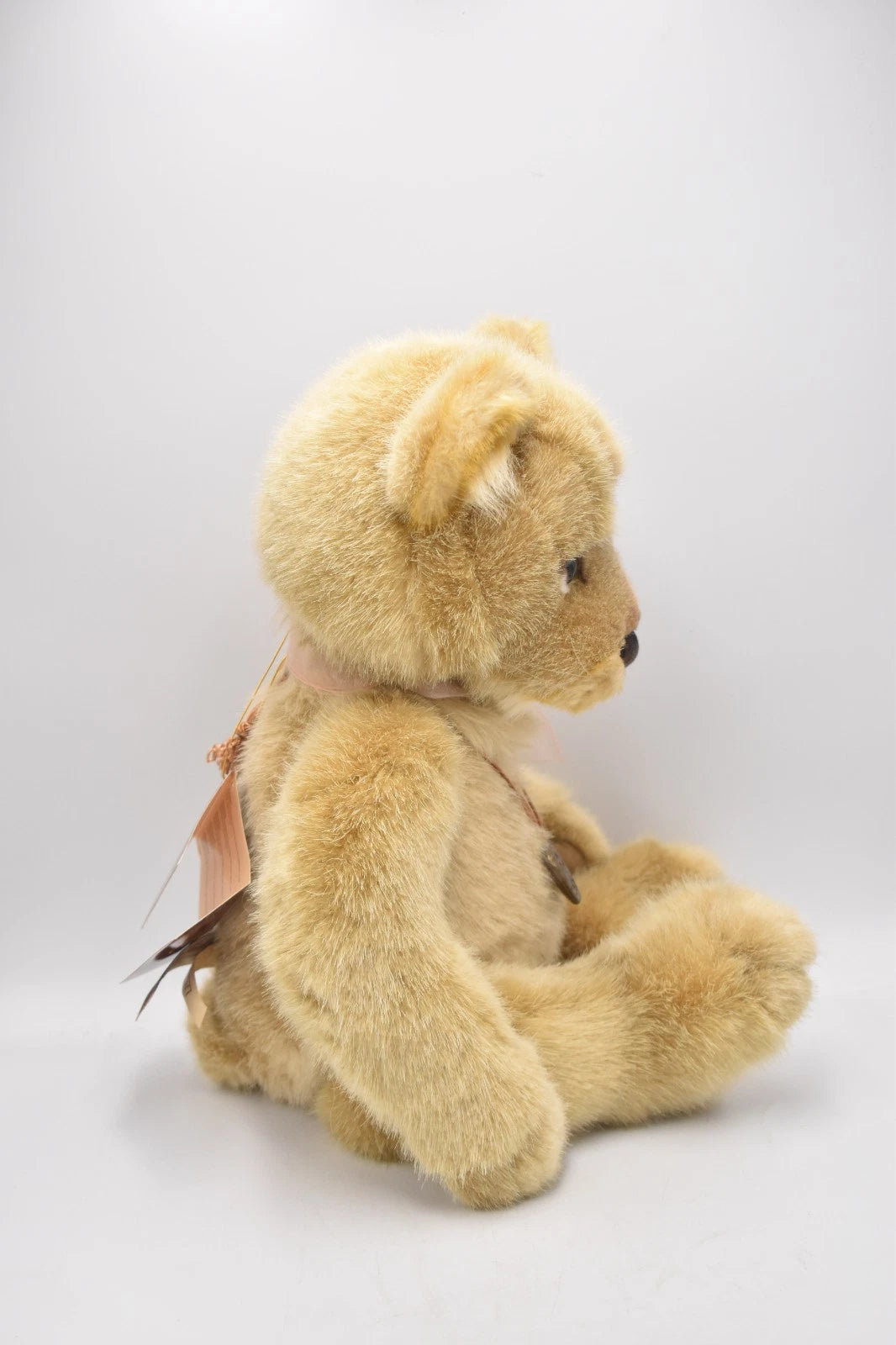Charlie Bears Lyra Lion Isabelle Lee Retired Tagged Jointed Collectable