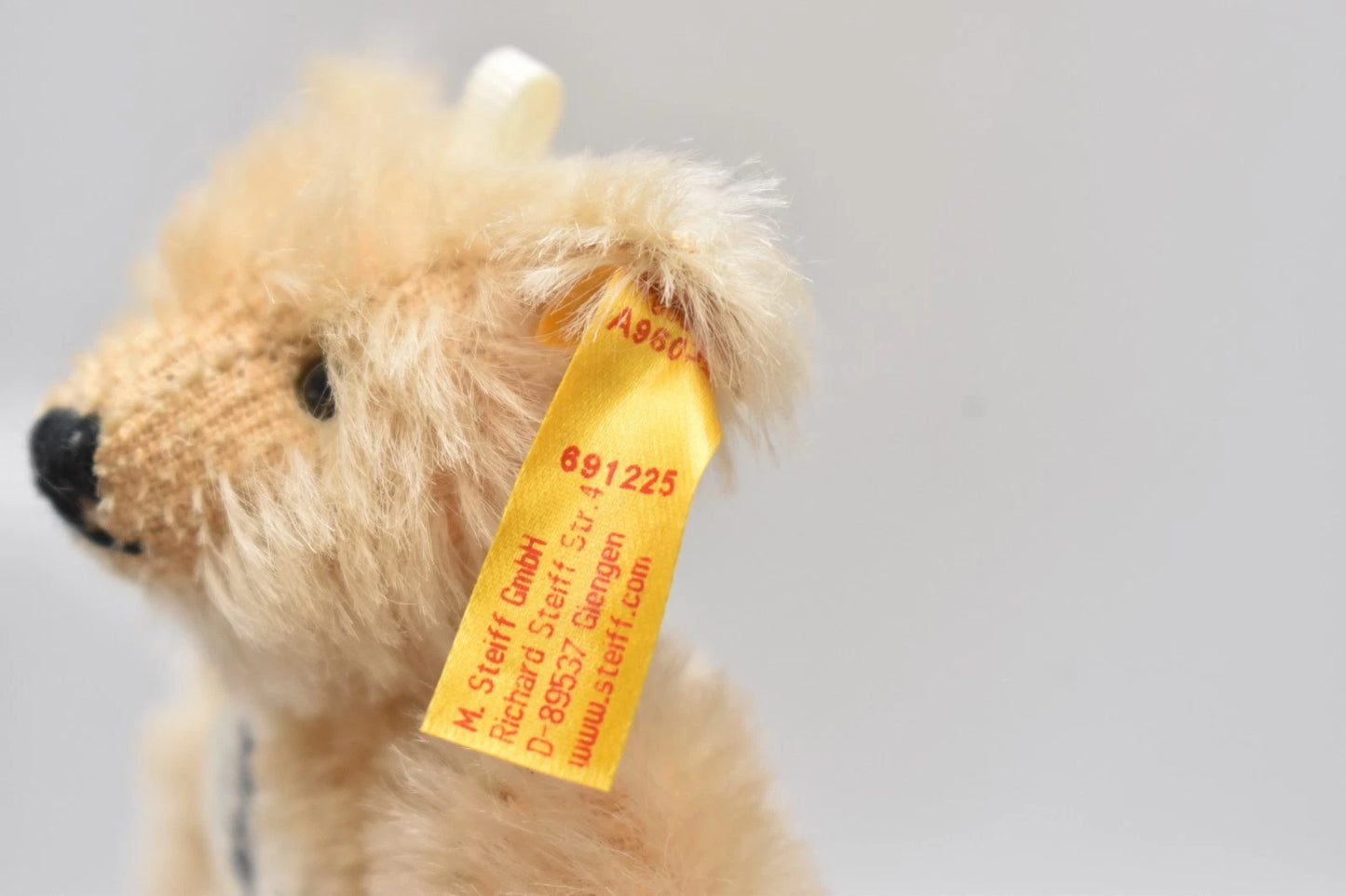 Steiff 691225 Blonde Mohair Teddy Bear Jointed, Tagged 10cm