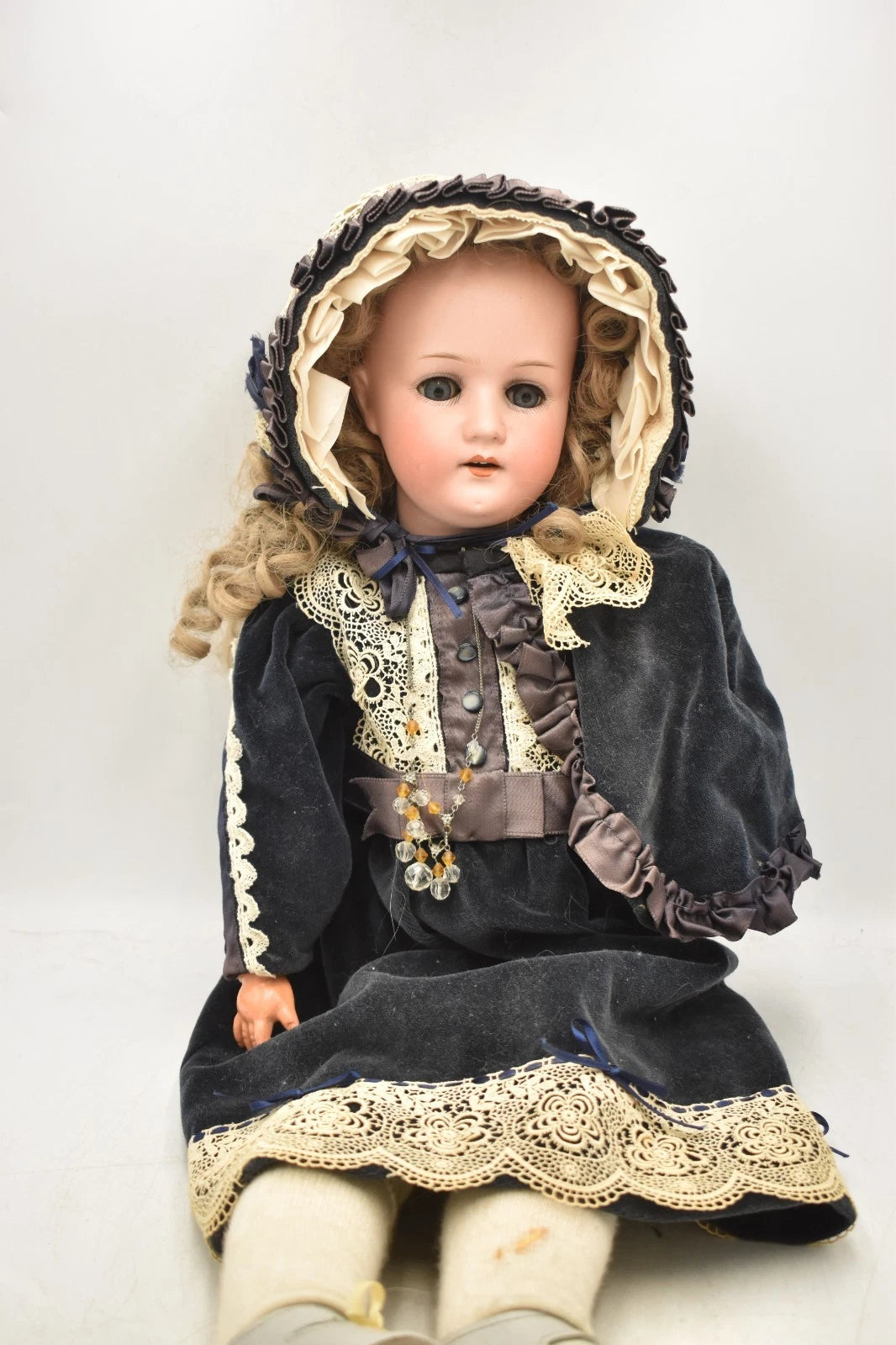 Antique Heubach Koppelsdorf German Bisque Head Doll 250-4 Sleepy Eyes 50cm