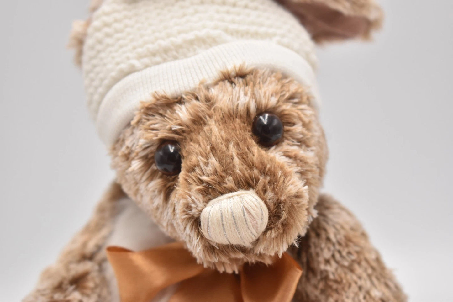 Charlie Bears Olwen Rabbit Teddy Bear Retired Tagged Collectable