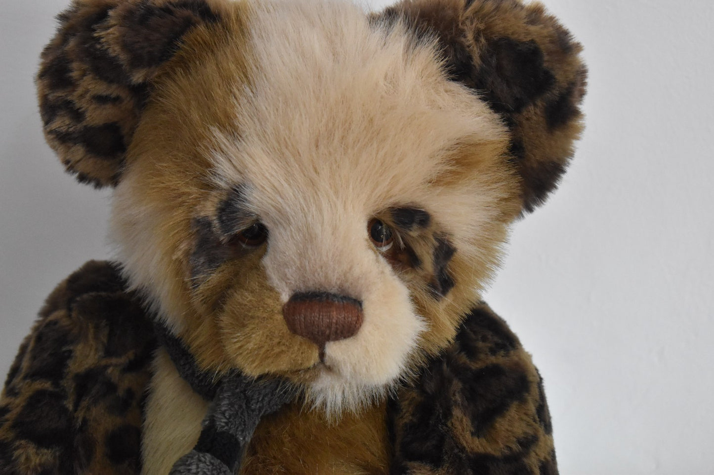 Charlie Bears Chit Chat – Retired – Designed by Isabelle Lee
