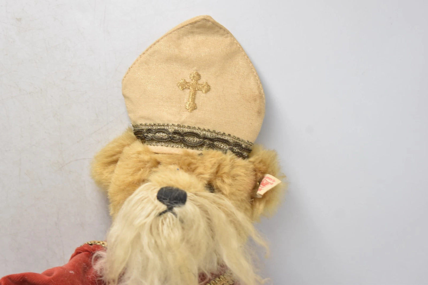 Steiff St Nicholas Teddy Bear – Musical, Limited Edition 037122