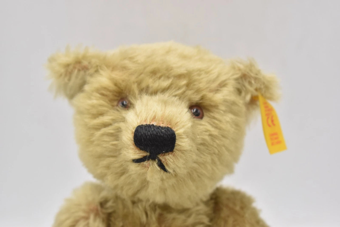 Steiff Classic 1920 Replica Teddy Bear 000713 Golden Mohair 25cm