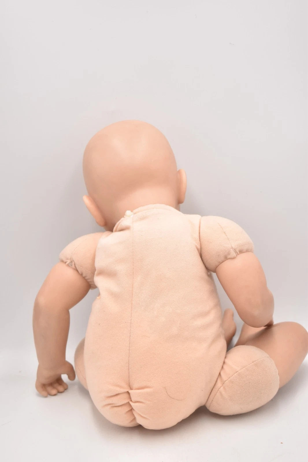 Vintage Reborn Baby Doll Lifelike Vinyl Baby Doll Soft Cloth Body Weighted 44cm