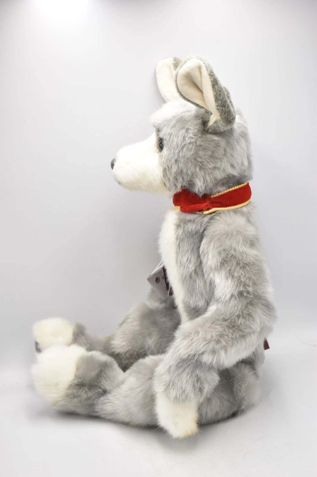 Charlie Bears Milo Queen's Beasts Series Limited Edition Retired Tagged